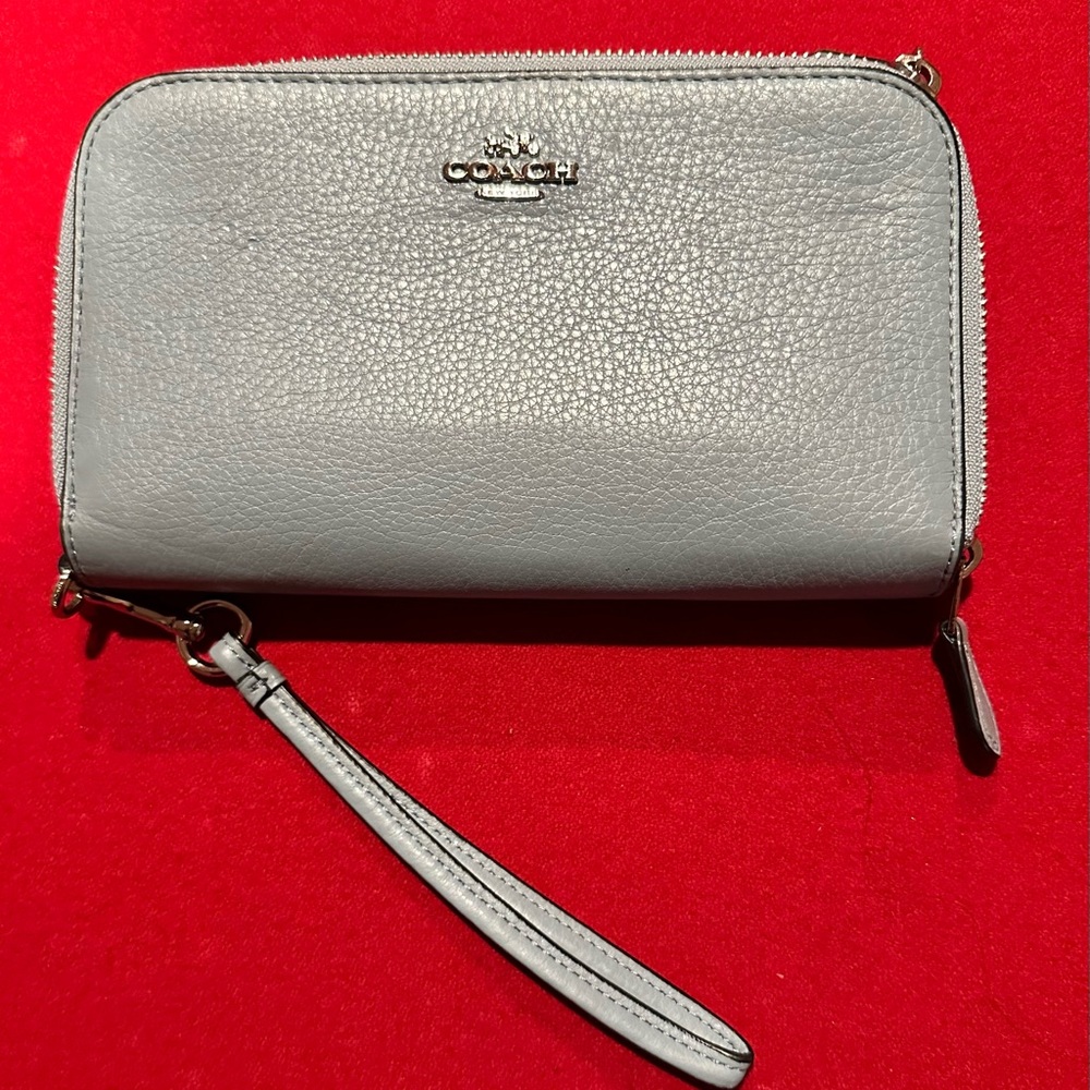 Authentic Coach large double zip pebble leather wallet, light blue